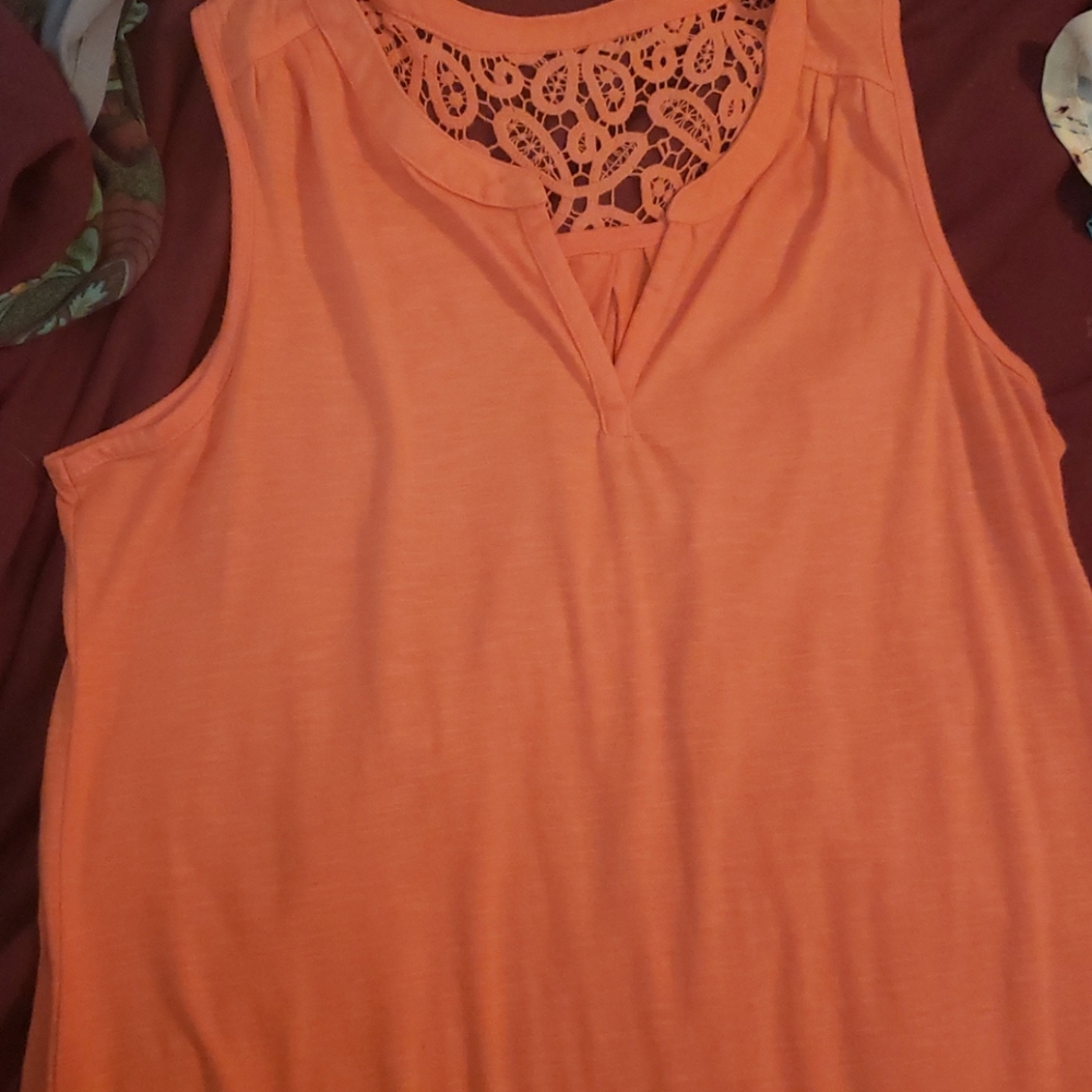 🙀Sleeveless sheer top